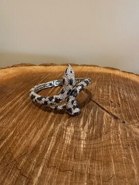 Sparkling Silver & Black Snake bracelet.